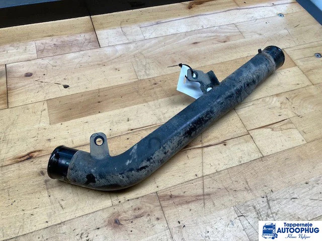 Scania Retarder køler rør Scania 2485222 - Двигател и части за Камион: снимка 1 Scania Retarder køler rør Scania 2485222 - Двигател и части за Камион: снимка 1