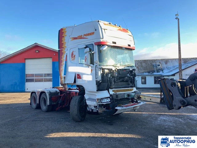 Scania R520 6X2 ONLY FOR PARTS - Влекач: снимка 1 Scania R520 6X2 ONLY FOR PARTS - Влекач: снимка 1
