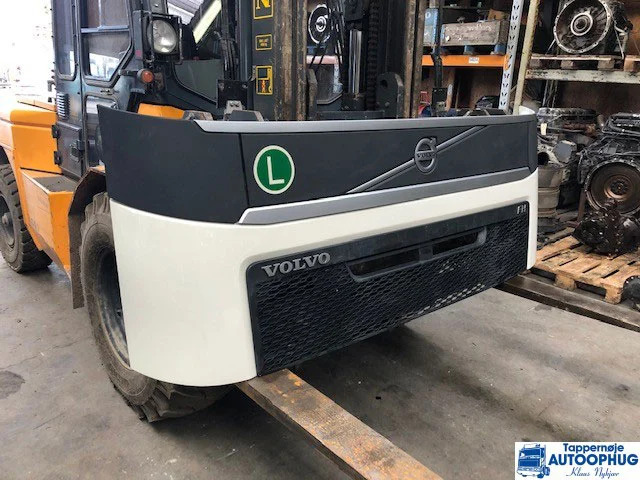 Volvo FH4 Komplet front OEM 82360122 / 821547773 - Каросерия и екстериор за Камион: снимка 1 Volvo FH4 Komplet front OEM 82360122 / 821547773 - Каросерия и екстериор за Камион: снимка 1