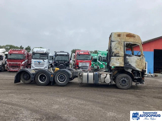 Volvo FH500 TC 8X2 - Шаси кабина: снимка 2 Volvo FH500 TC 8X2 - Шаси кабина: снимка 2