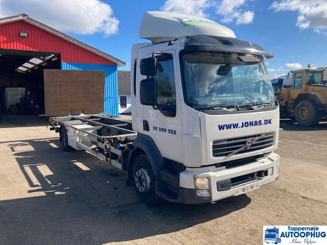 Volvo FL240 euro5 - Бордови камион: снимка 2 Volvo FL240 euro5 - Бордови камион: снимка 2