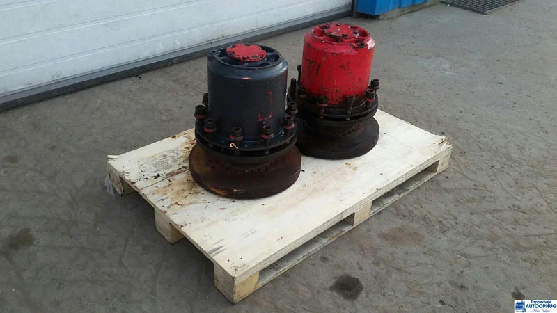 Volvo Navreduktion / Hub reduction - Ос и части за Камион: снимка 1 Volvo Navreduktion / Hub reduction - Ос и части за Камион: снимка 1