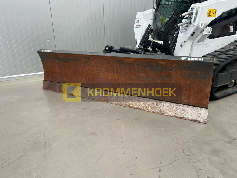 Bobcat Dozerblade 96 6-weg Dozerblad - Гребло: снимка 1 Bobcat Dozerblade 96 6-weg Dozerblad - Гребло: снимка 1