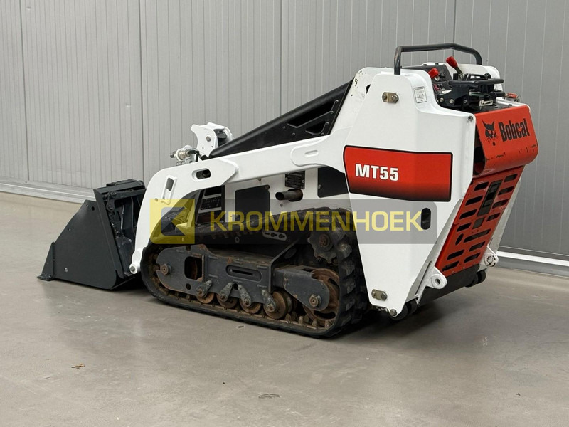 Bobcat MT 55 - Мини челен товарач: снимка 3 Bobcat MT 55 - Мини челен товарач: снимка 3