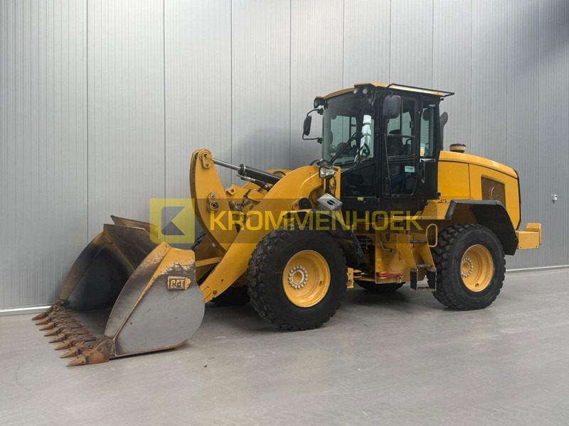 Caterpillar 924 K - Колесен товарач: снимка 2 Caterpillar 924 K - Колесен товарач: снимка 2