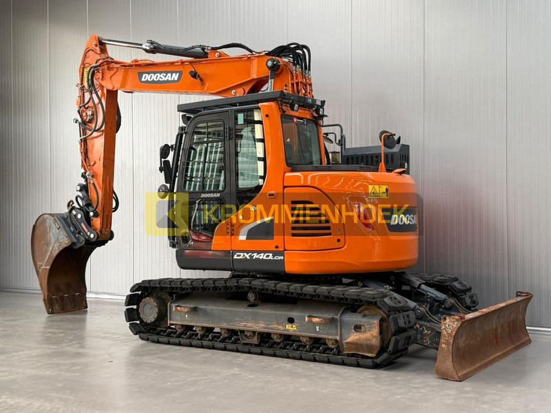 Doosan DX 140 LCR-5 Oilquick - Верижен багер: снимка 3 Doosan DX 140 LCR-5 Oilquick - Верижен багер: снимка 3