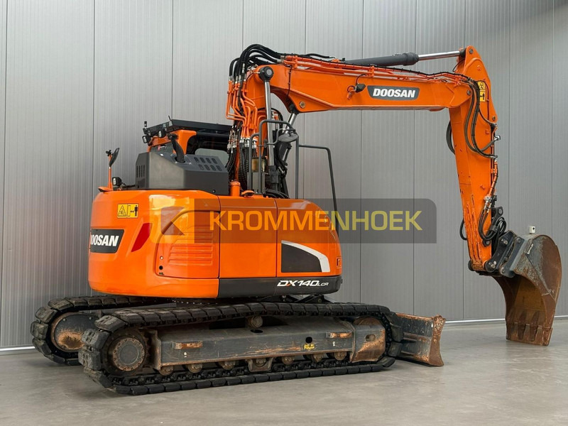 Doosan DX 140 LCR-5 Oilquick - Верижен багер: снимка 4 Doosan DX 140 LCR-5 Oilquick - Верижен багер: снимка 4
