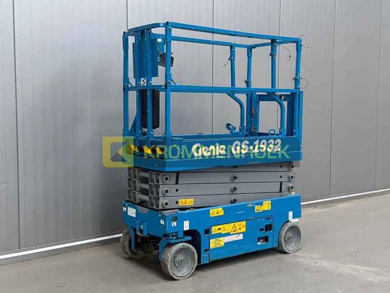 Genie GS 1932 - Ножична работна платформа: снимка 2 Genie GS 1932 - Ножична работна платформа: снимка 2