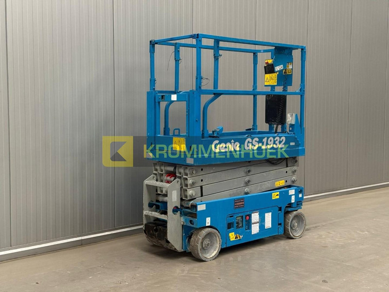 Ножична работна платформа Genie GS 1932: снимка 7 Ножична работна платформа Genie GS 1932: снимка 7