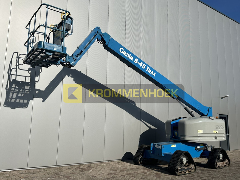 Genie S 45 Trax - Телескопична платформа: снимка 3 Genie S 45 Trax - Телескопична платформа: снимка 3
