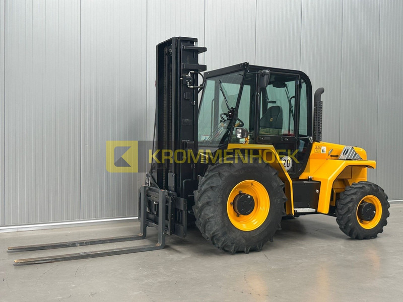 JCB 940 - Мотокар с висока проходимост: снимка 2 JCB 940 - Мотокар с висока проходимост: снимка 2