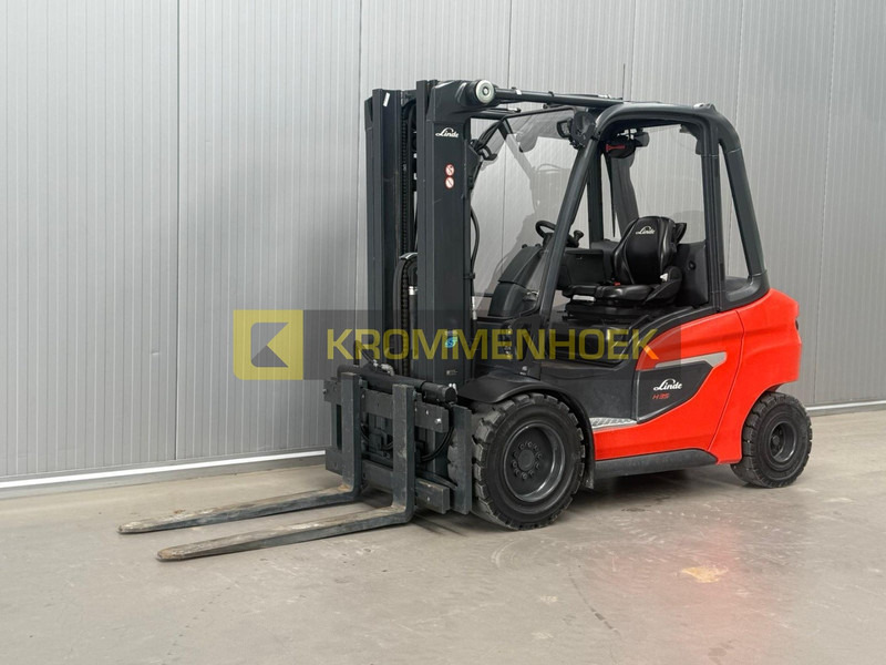 Linde H 35 D-02 - Дизелов мотокар: снимка 2 Linde H 35 D-02 - Дизелов мотокар: снимка 2