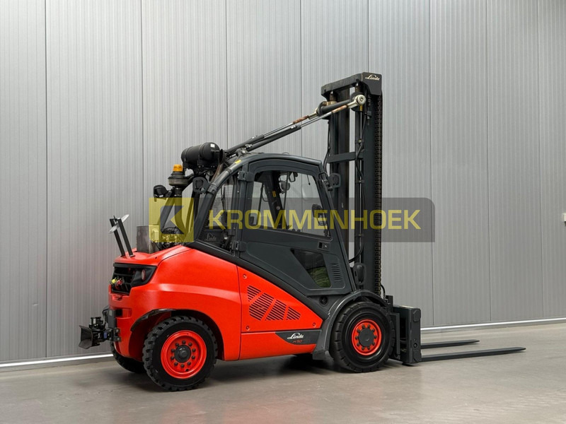 Linde H 50 D Luchtremmen + Aanhangerkoppeling - Дизелов мотокар: снимка 4 Linde H 50 D Luchtremmen + Aanhangerkoppeling - Дизелов мотокар: снимка 4