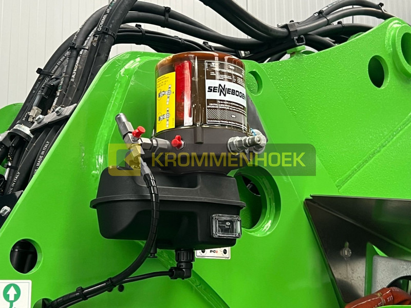 Телескопичен товарач Sennebogen 340 G: снимка 13
