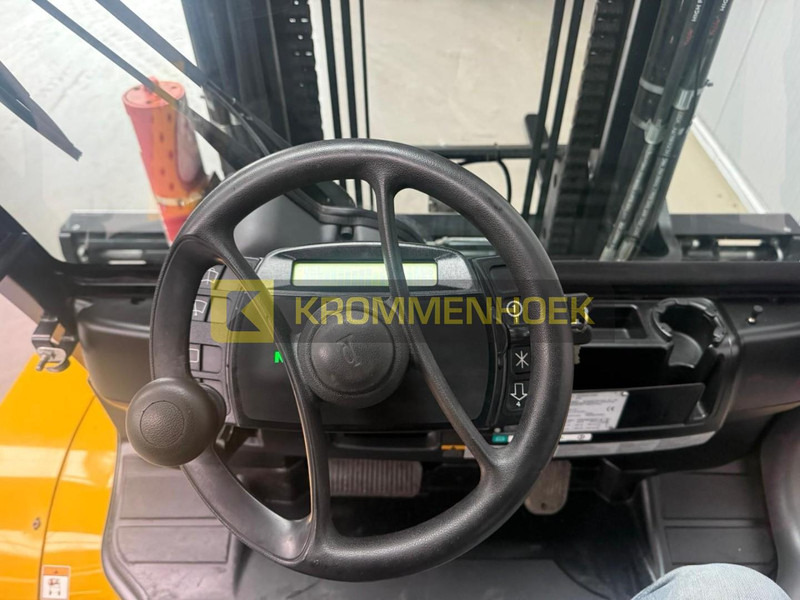 Лизинг на Yale GDP 80 VX9 Yale GDP 80 VX9: снимка 14