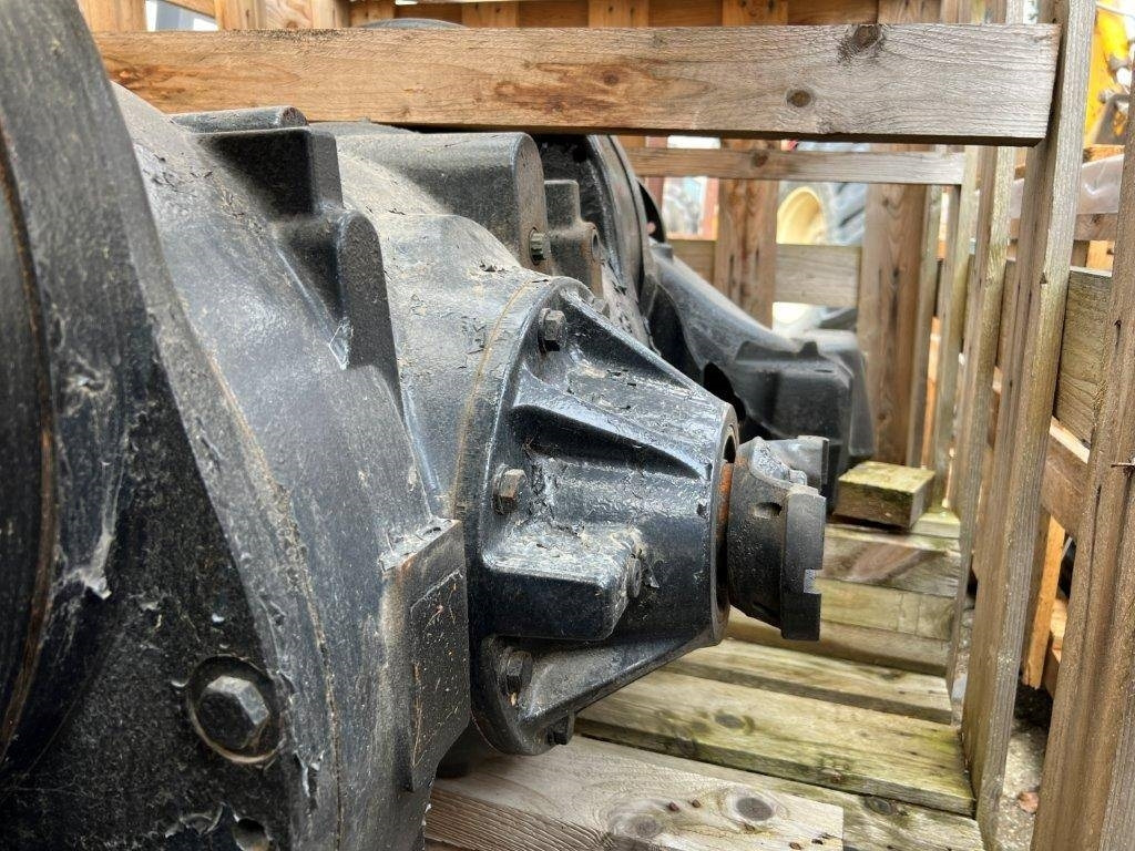 Case IH Case IH Front axle Steiger 470 Quadtrac, Steiger 5 - Предна ос за Трактор: снимка 3 Case IH Case IH Front axle Steiger 470 Quadtrac, Steiger 5 - Предна ос за Трактор: снимка 3