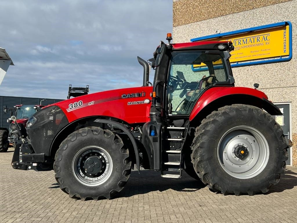 Case IH MAGNUM 380 CVX, AFS Connect, Frontlinkage, 2021! - Трактор: снимка 2 Case IH MAGNUM 380 CVX, AFS Connect, Frontlinkage, 2021! - Трактор: снимка 2