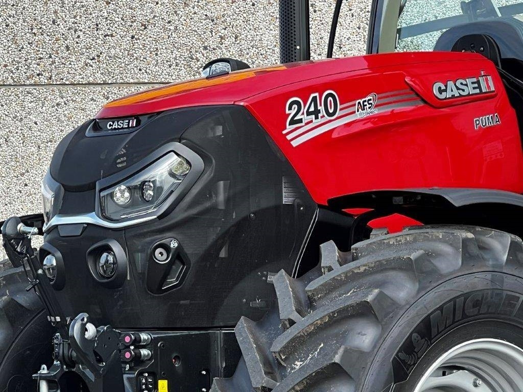 Case IH PUMA 240CVX, AFS Connect, 2024, frontlinkage, GPS! - Трактор: снимка 3 Case IH PUMA 240CVX, AFS Connect, 2024, frontlinkage, GPS! - Трактор: снимка 3