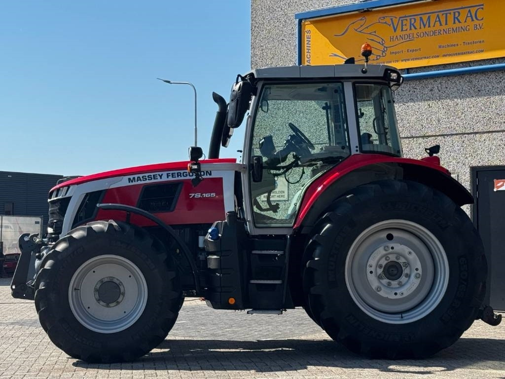 Massey Ferguson 7S165 EFFICIENT, DYNA 6, TOPCON GPS, 1082 hours!! - Трактор: снимка 2 Massey Ferguson 7S165 EFFICIENT, DYNA 6, TOPCON GPS, 1082 hours!! - Трактор: снимка 2