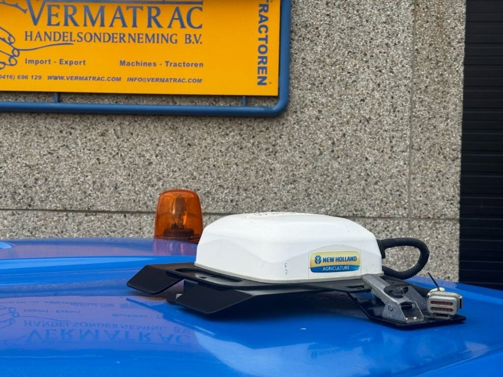 Лизинг на New Holland T7.225AC, frontlinkage, airbrakes, 50k, 2023!!  New Holland T7.225AC, frontlinkage, airbrakes, 50k, 2023!!: снимка 20