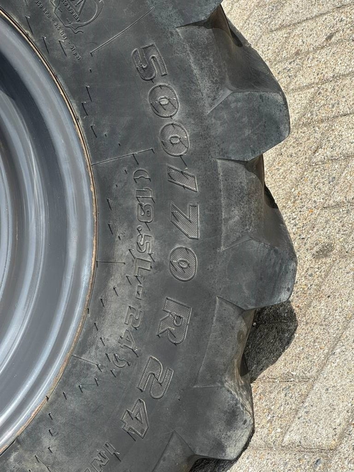 Телескопичен товарач New Holland TH7.42, airco, 1951 hours!: снимка 13