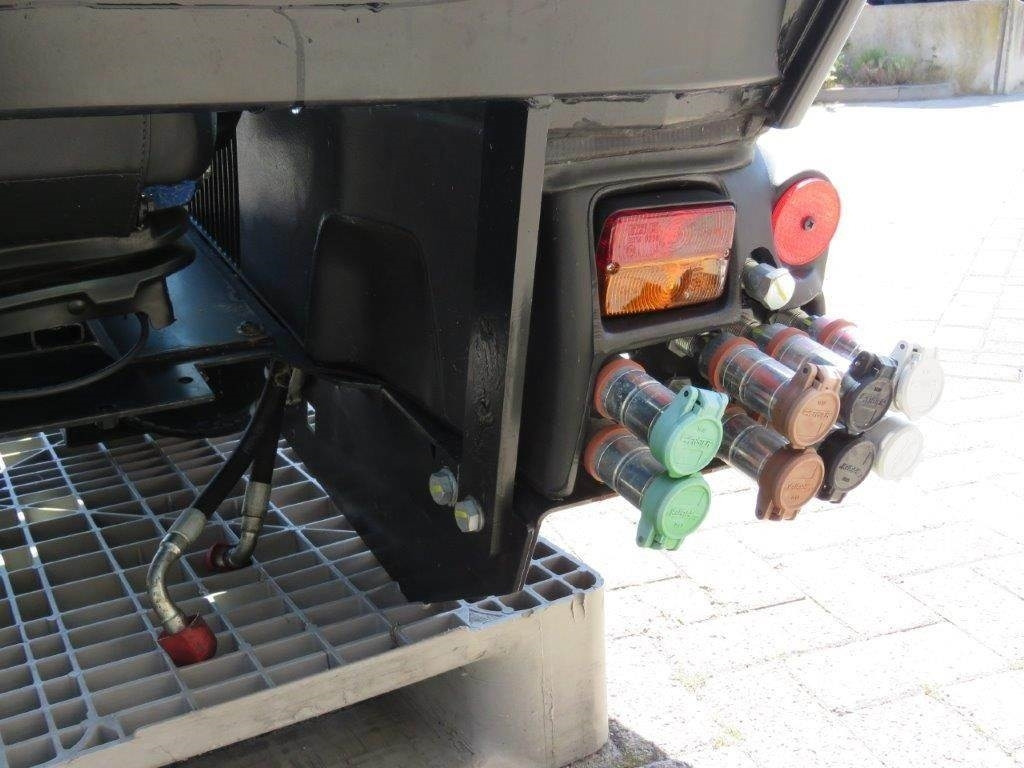 Нови Кабина за Строителна техника New Holland TK: снимка 16