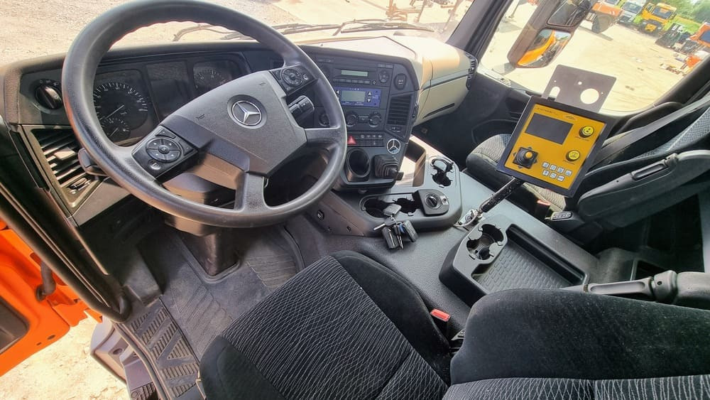 Mercedes-Benz AROCS 3333 6x6 - Камион: снимка 5 Mercedes-Benz AROCS 3333 6x6 - Камион: снимка 5