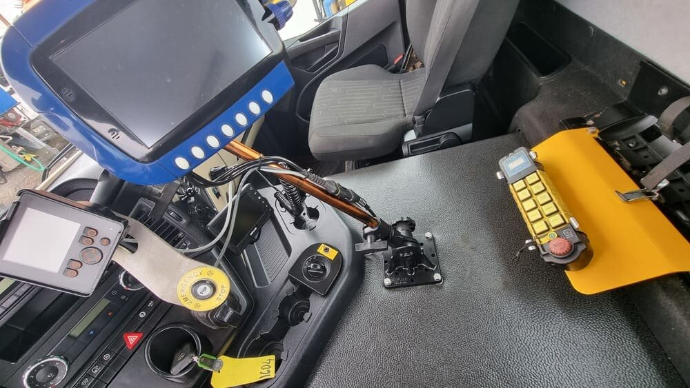 MERCEDES-BENZ Arocs 1824 / Cuthbertson MPB-18 - Самосвал камион: снимка 4 MERCEDES-BENZ Arocs 1824 / Cuthbertson MPB-18 - Самосвал камион: снимка 4