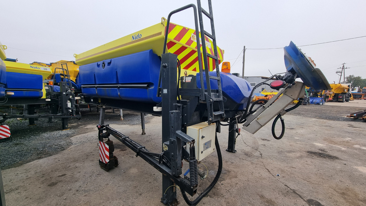 SCHMIDT Stratos Nido B50-36 - Машина за разпръскване на сол/ Пясък за Машина за разпръскване на сол/ Пясък: снимка 2 SCHMIDT Stratos Nido B50-36 - Машина за разпръскване на сол/ Пясък за Машина за разпръскване на сол/ Пясък: снимка 2