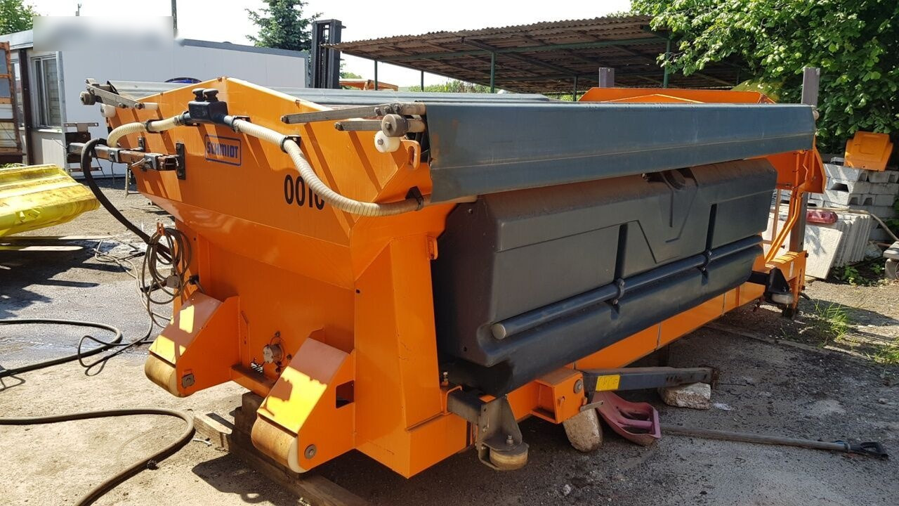 Машина за разпръскване на сол/ Пясък за Комунална/ Специална техника Schmidt Solarko piaskarka SCHMIDT STRATOS 5m3 20: снимка 6