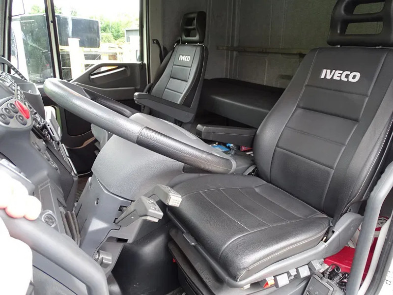Камион пътна помощ Iveco Eurocargo 12.250 AUT LEER CAM CAMPERUNIT TKM 31000: снимка 6