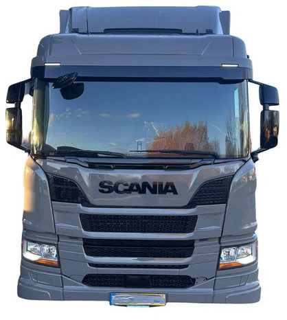 Камион за коне Scania P250 Horse Truck: снимка 10