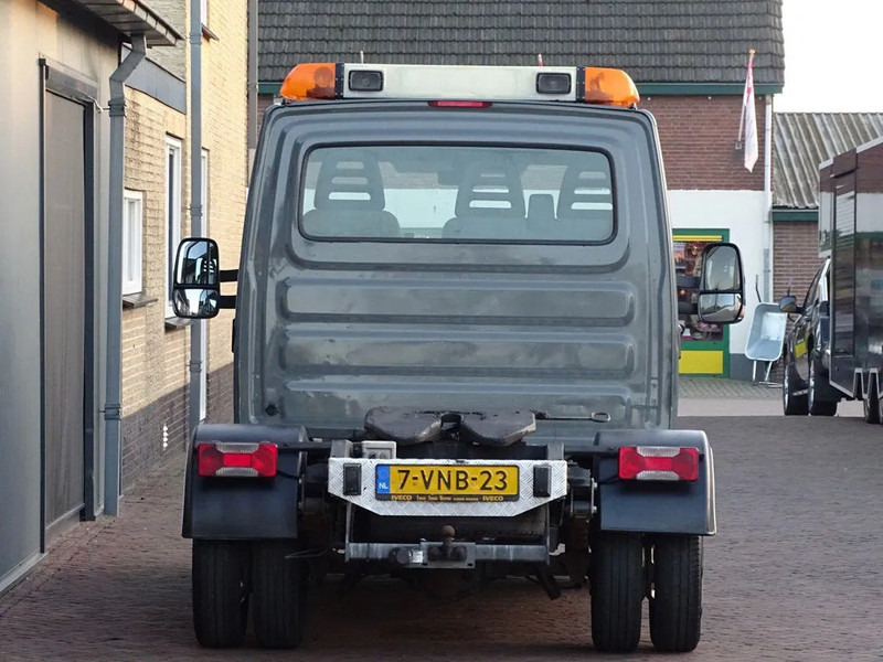Iveco Daily 35C18 BE TREKKER 3 ZITS EURO 5 12 TON - Влекач: снимка 2 Iveco Daily 35C18 BE TREKKER 3 ZITS EURO 5 12 TON - Влекач: снимка 2