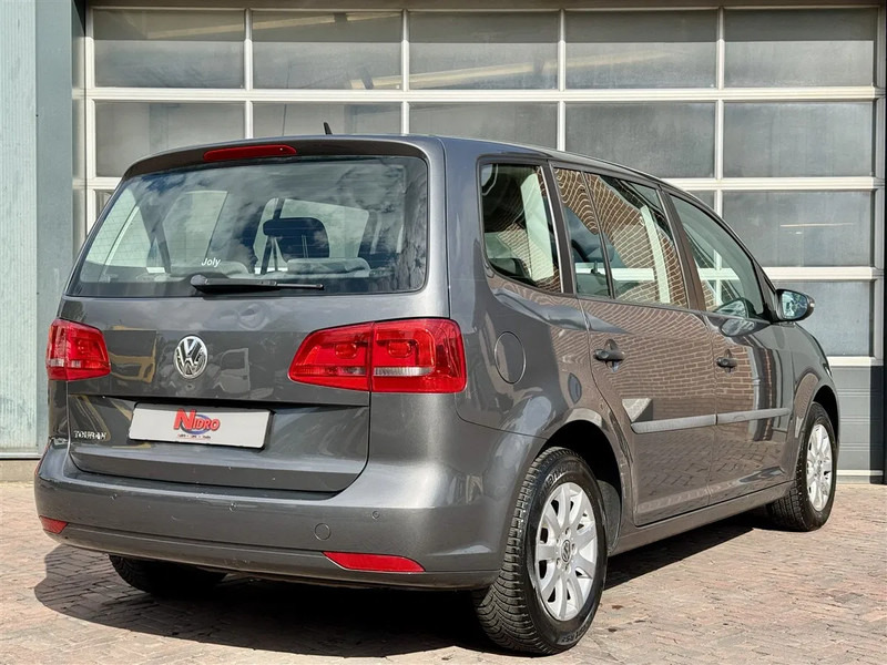 Volkswagen Touran 1.2 TSI 105pk 7 Pers LMV Parkeer sensoren Belgisch Kenteken! - Лек автомобил: снимка 3 Volkswagen Touran 1.2 TSI 105pk 7 Pers LMV Parkeer sensoren Belgisch Kenteken! - Лек автомобил: снимка 3