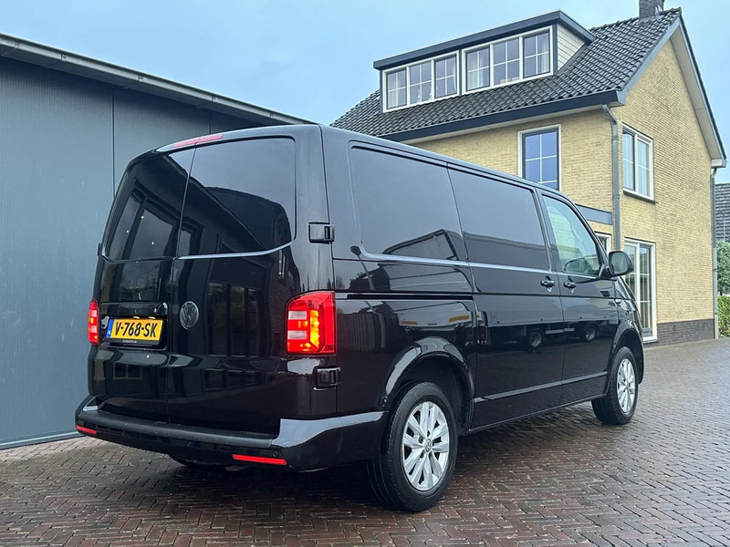 Volkswagen Transporter 2.0 TDI 150PK AUTOMAAT LEER NAVI LMV - Малък ван: снимка 4 Volkswagen Transporter 2.0 TDI 150PK AUTOMAAT LEER NAVI LMV - Малък ван: снимка 4
