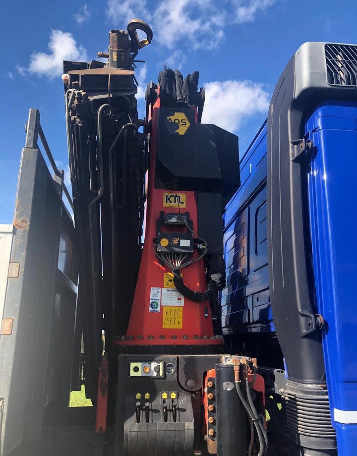 MERCEDES-BENZ ACTROS PALFINGER 29TON/M ENERGETYKA!! 6x6 6x4 - Камион с кран: снимка 2 MERCEDES-BENZ ACTROS PALFINGER 29TON/M ENERGETYKA!! 6x6 6x4 - Камион с кран: снимка 2