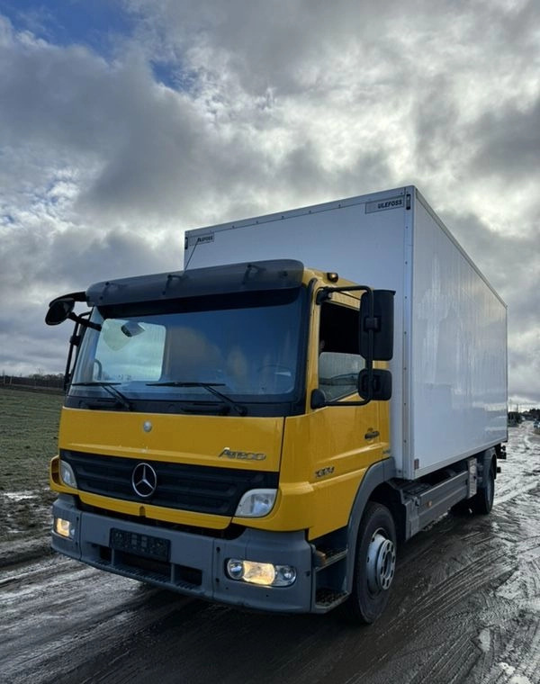 MERCEDES-BENZ ATEGO 1324 Sprowadzony - Изотермичен камион: снимка 1 MERCEDES-BENZ ATEGO 1324 Sprowadzony - Изотермичен камион: снимка 1