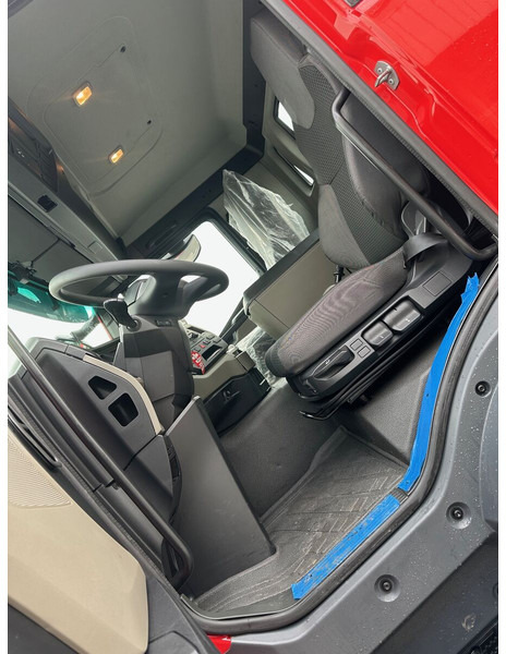 MAN TGS 33.400 6X4 BB CH - Шаси кабина: снимка 5 MAN TGS 33.400 6X4 BB CH - Шаси кабина: снимка 5