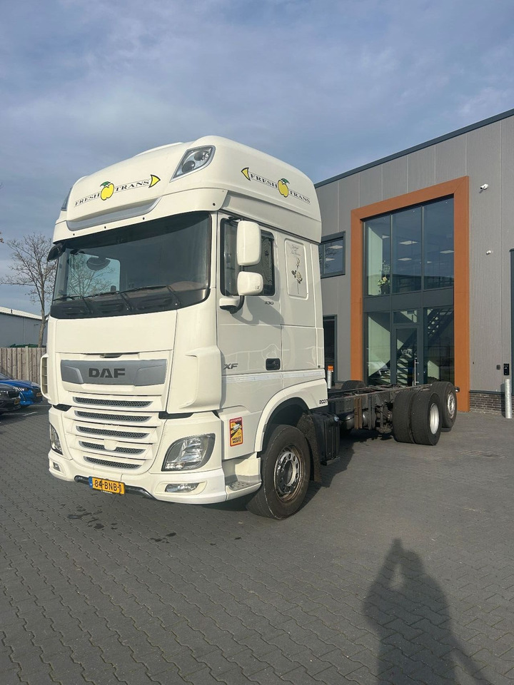 DAF XF 530 XF530 Super Space Cab FAR - Шаси кабина: снимка 1 DAF XF 530 XF530 Super Space Cab FAR - Шаси кабина: снимка 1