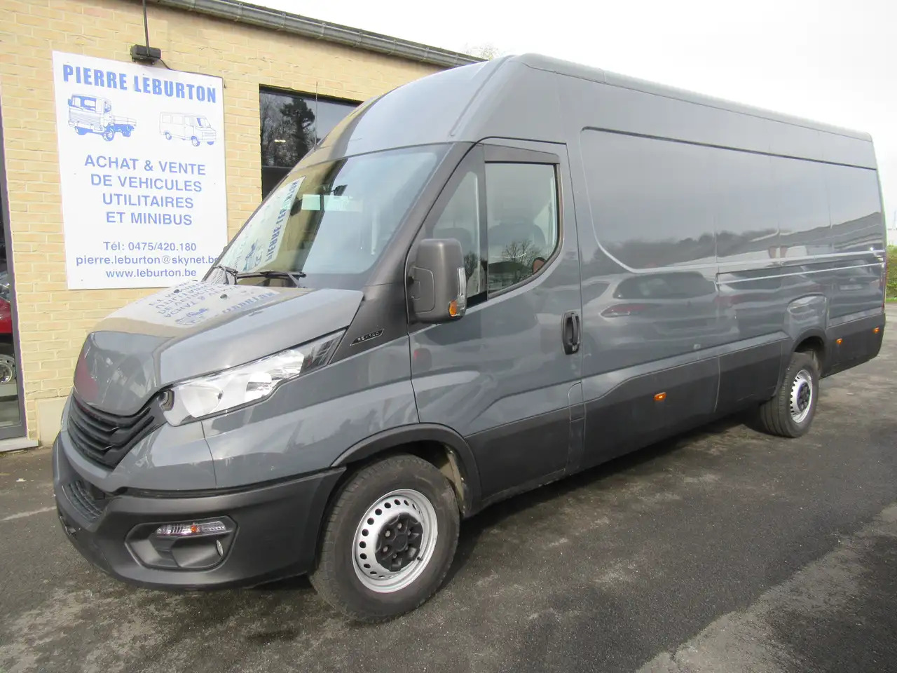 Iveco Daily L3h2 clim 23000€+tva/btw - Товарен бус: снимка 1 Iveco Daily L3h2 clim 23000€+tva/btw - Товарен бус: снимка 1