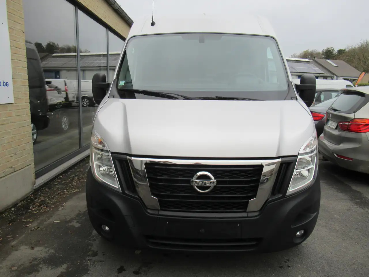 Nissan Interstar L2H2 clim navi 16500€+tva/btw - Товарен бус: снимка 3 Nissan Interstar L2H2 clim navi 16500€+tva/btw - Товарен бус: снимка 3