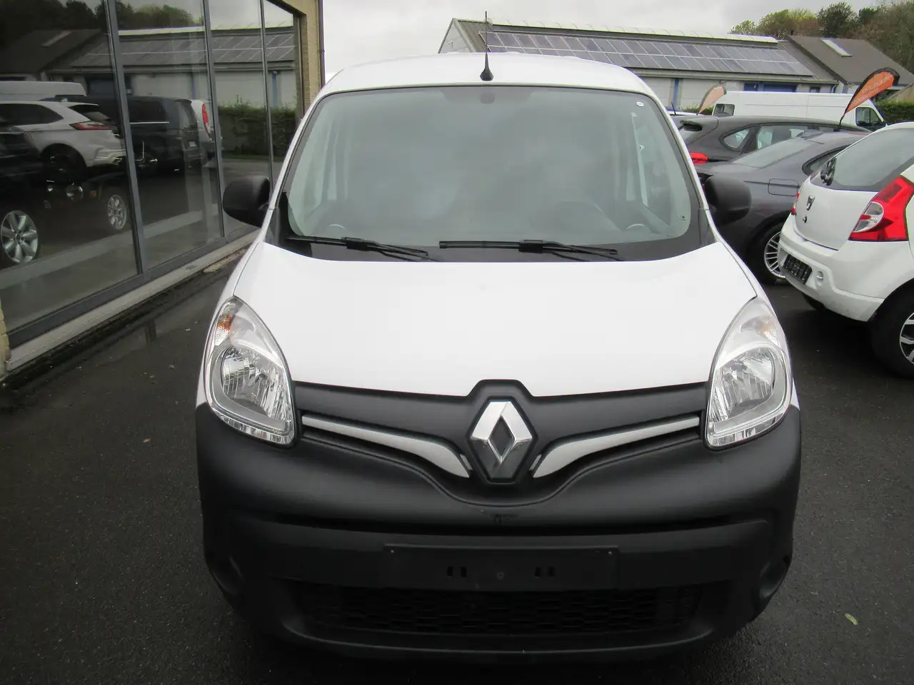 Renault Kangoo 15 DCI GRAND CONFORT CLIM 8250€+TVA/BTW - Малък ван: снимка 3 Renault Kangoo 15 DCI GRAND CONFORT CLIM 8250€+TVA/BTW - Малък ван: снимка 3