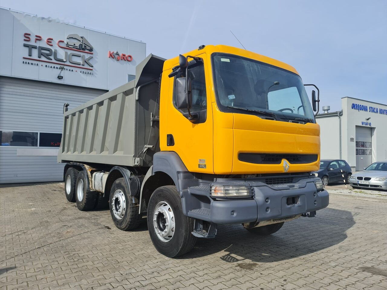 Самосвал камион Renault Kerax 370: снимка 1