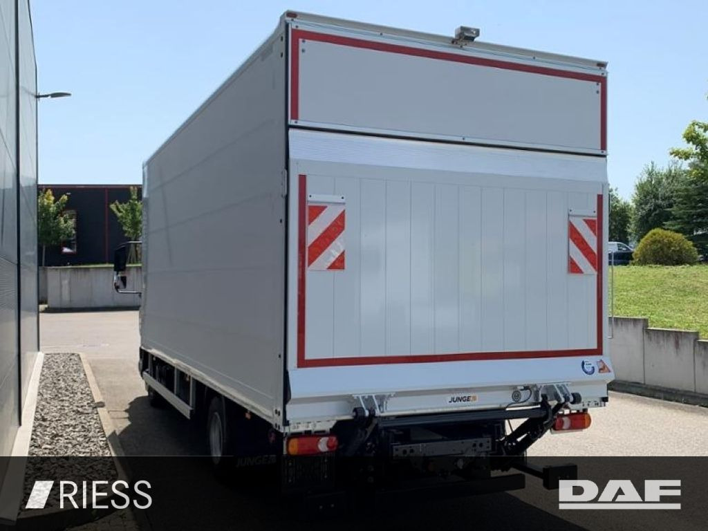 DAF XB 210 FA 7,49 to Koffer LBW Klima Automatik - Лекотоварен автомобил фургон: снимка 4 DAF XB 210 FA 7,49 to Koffer LBW Klima Automatik - Лекотоварен автомобил фургон: снимка 4