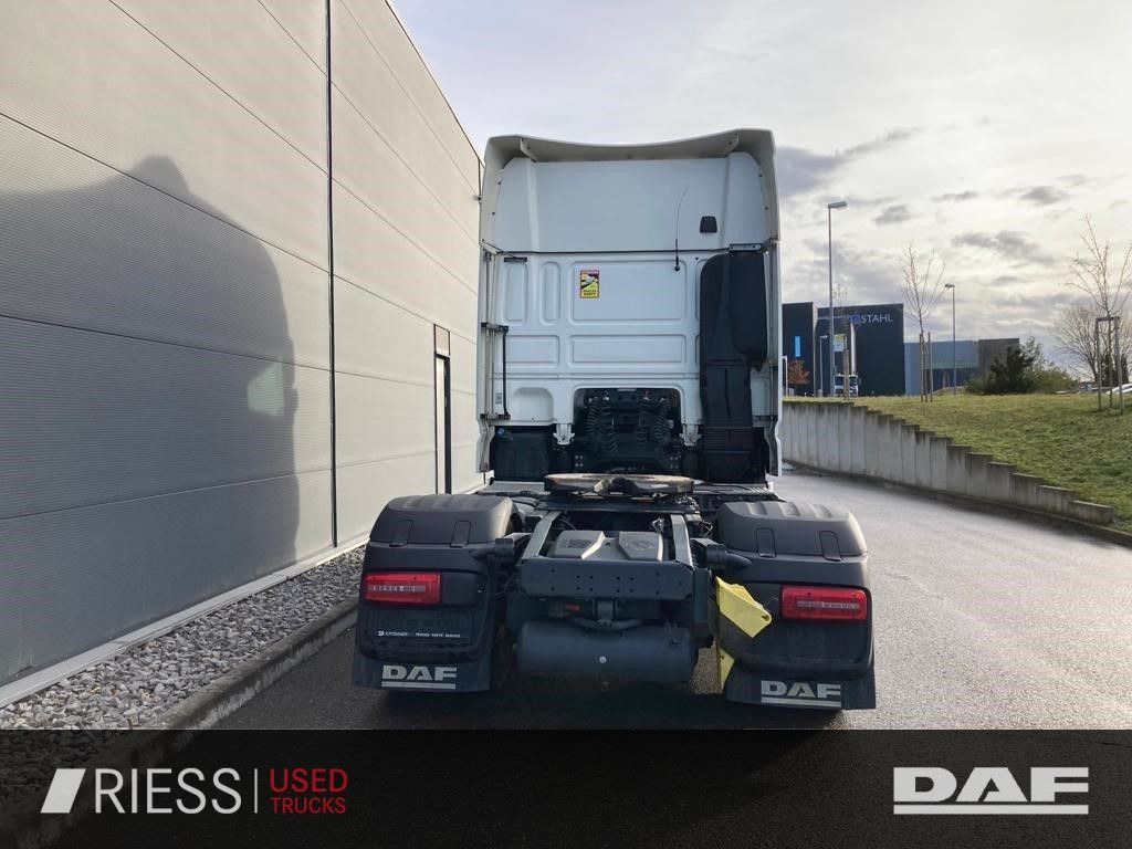 DAF XF 480 FT Super Space Cab Intarder / Nebenantrie DAF XF 480 FT Super Space Cab Intarder / Nebenantrie - Влекач: снимка 5 DAF XF 480 FT Super Space Cab Intarder / Nebenantrie DAF XF 480 FT Super Space Cab Intarder / Nebenantrie - Влекач: снимка 5