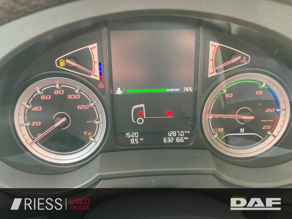 Влекач DAF XF 480 FT Super Space Cab Intarder / Nebenantrie: снимка 15