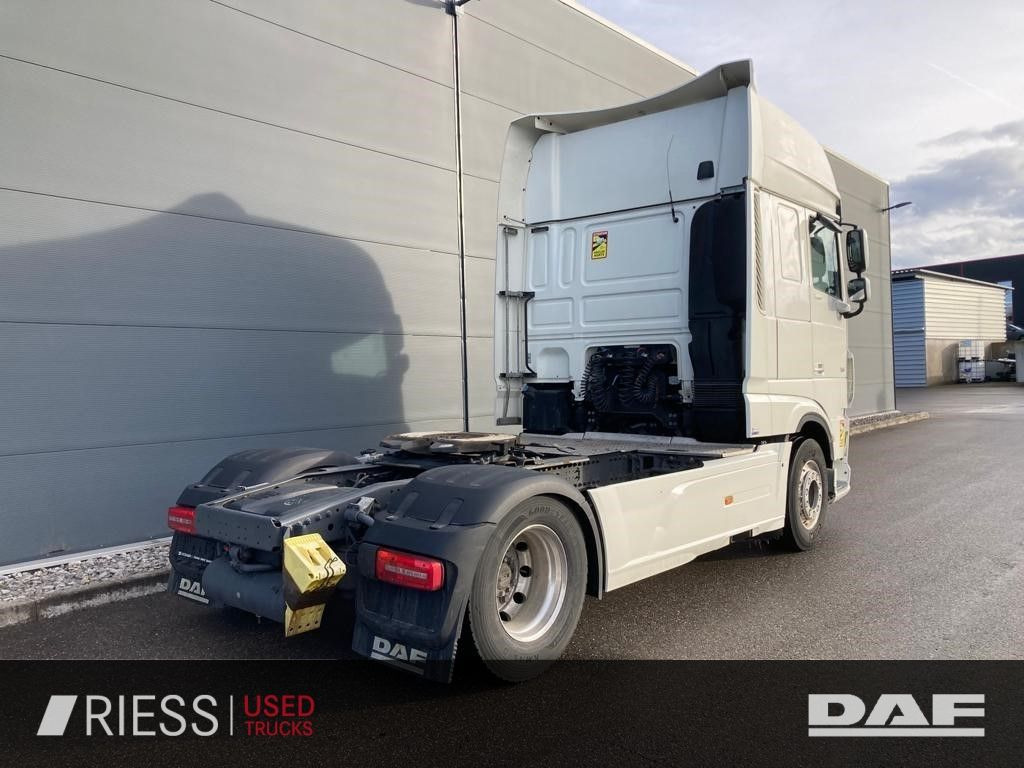 Влекач DAF XF 480 FT Super Space Cab Intarder / Nebenantrie: снимка 6