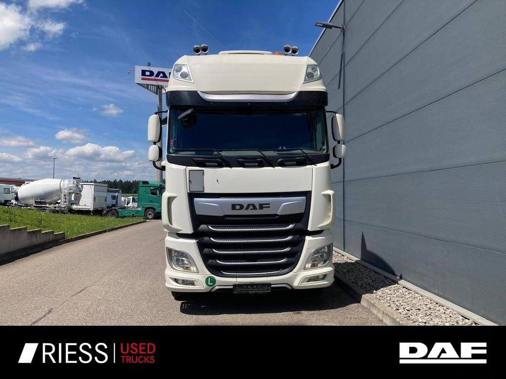 DAF XF 480 FT XF 480 FT SSC Intarder Standklima DAF XF 480 FT SSC Intarder Standklima SpurH LED - Влекач: снимка 4 DAF XF 480 FT XF 480 FT SSC Intarder Standklima DAF XF 480 FT SSC Intarder Standklima SpurH LED - Влекач: снимка 4
