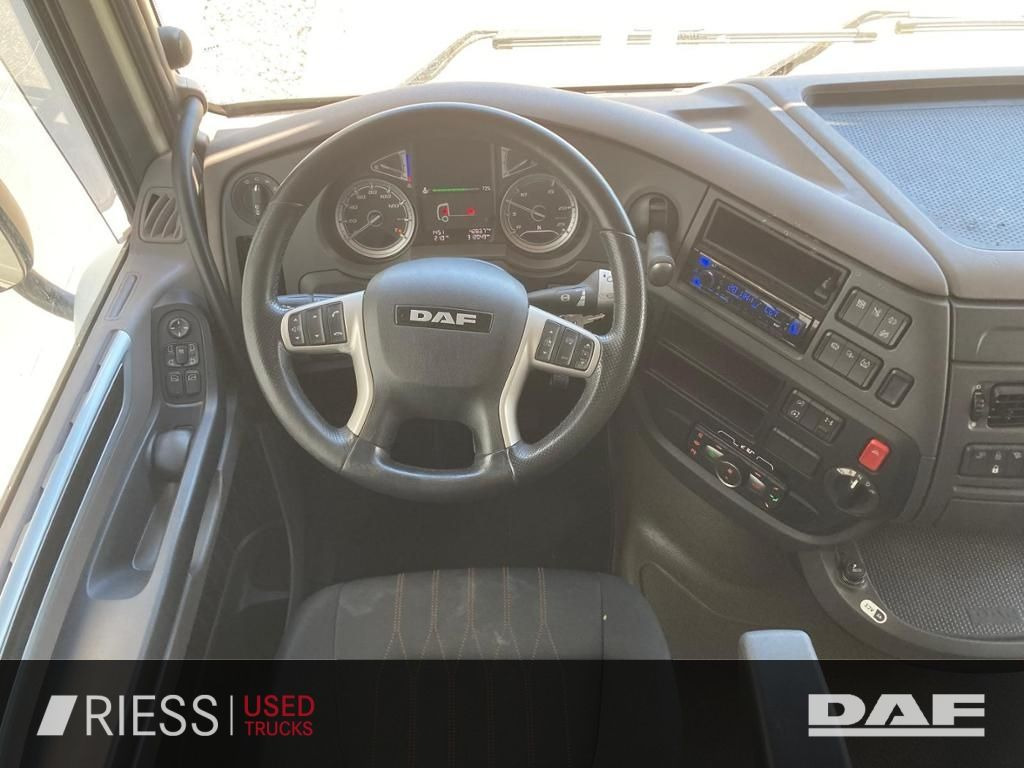 DAF XF 480 FT XF 480 FT SSC Intarder Standklima DAF XF 480 FT SSC Intarder Standklima SpurH LED - Влекач: снимка 5 DAF XF 480 FT XF 480 FT SSC Intarder Standklima DAF XF 480 FT SSC Intarder Standklima SpurH LED - Влекач: снимка 5