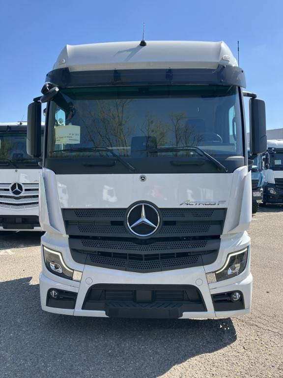 Mercedes-Benz Actros 1851 LS 4x2 - Влекач: снимка 3 Mercedes-Benz Actros 1851 LS 4x2 - Влекач: снимка 3